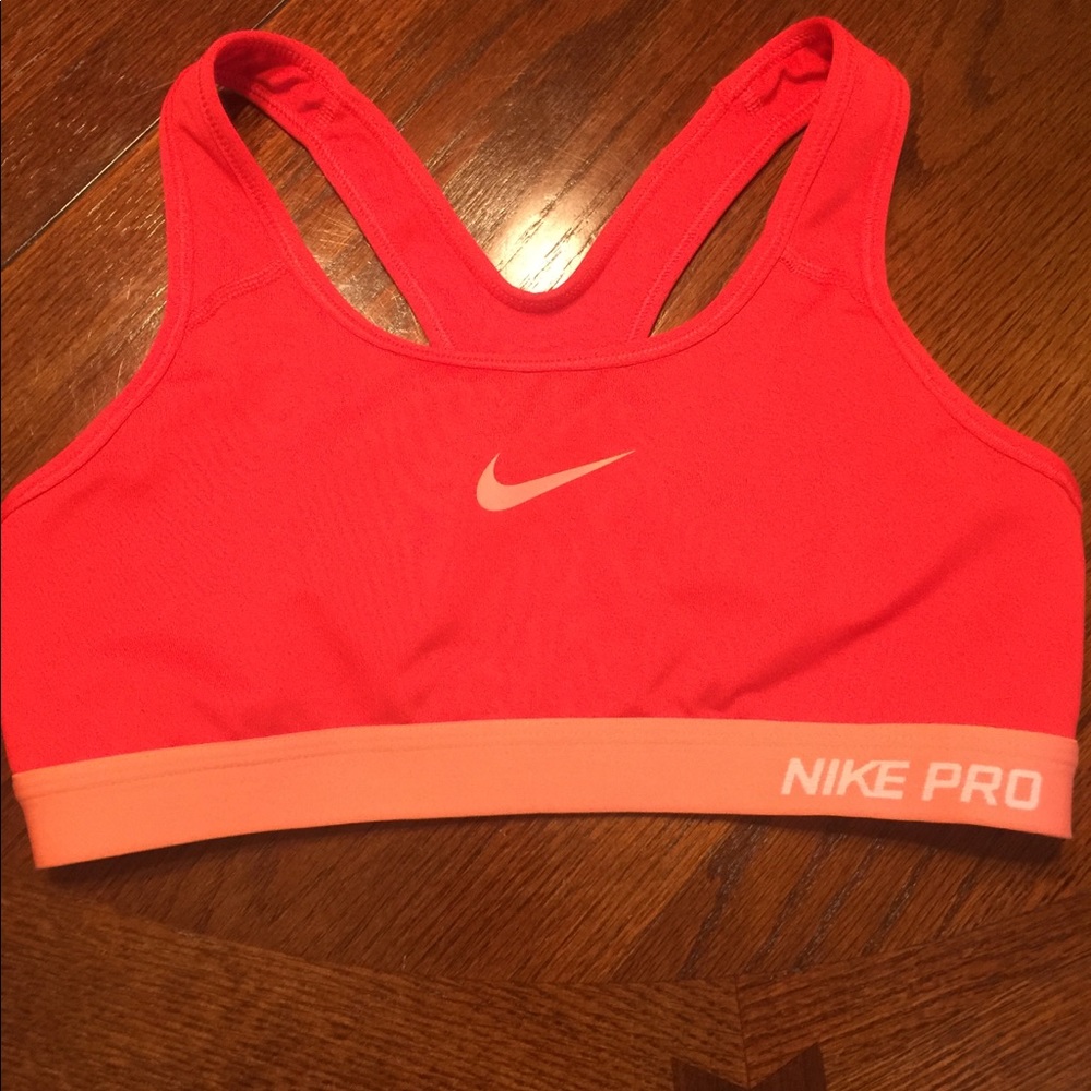Nike sports bra